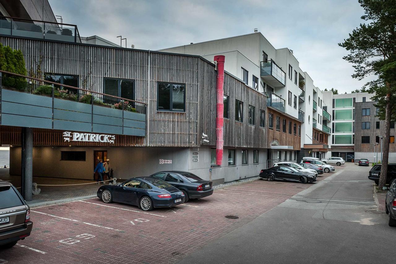 Pirita & Hotel Talin